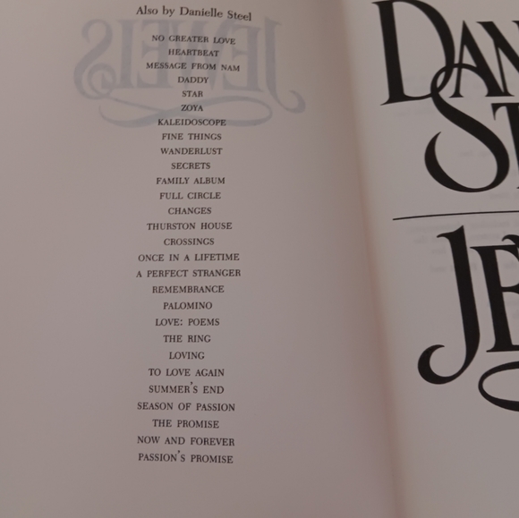 Danielle Steel Signed Editon - Picture 4 of 10